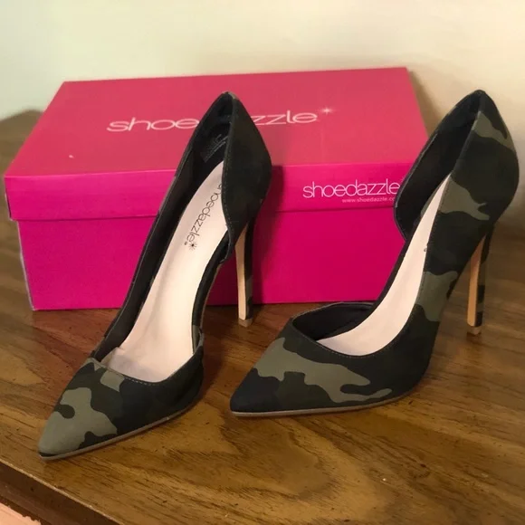 Heels - Picture 4 of 7